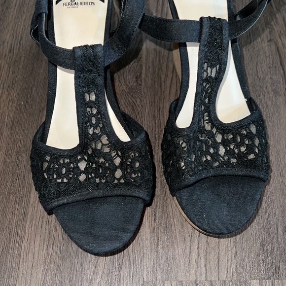 Wedges - Picture 2 of 5